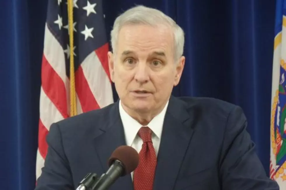 Dayton Signs Budget Bills Minus Funding for Legislature