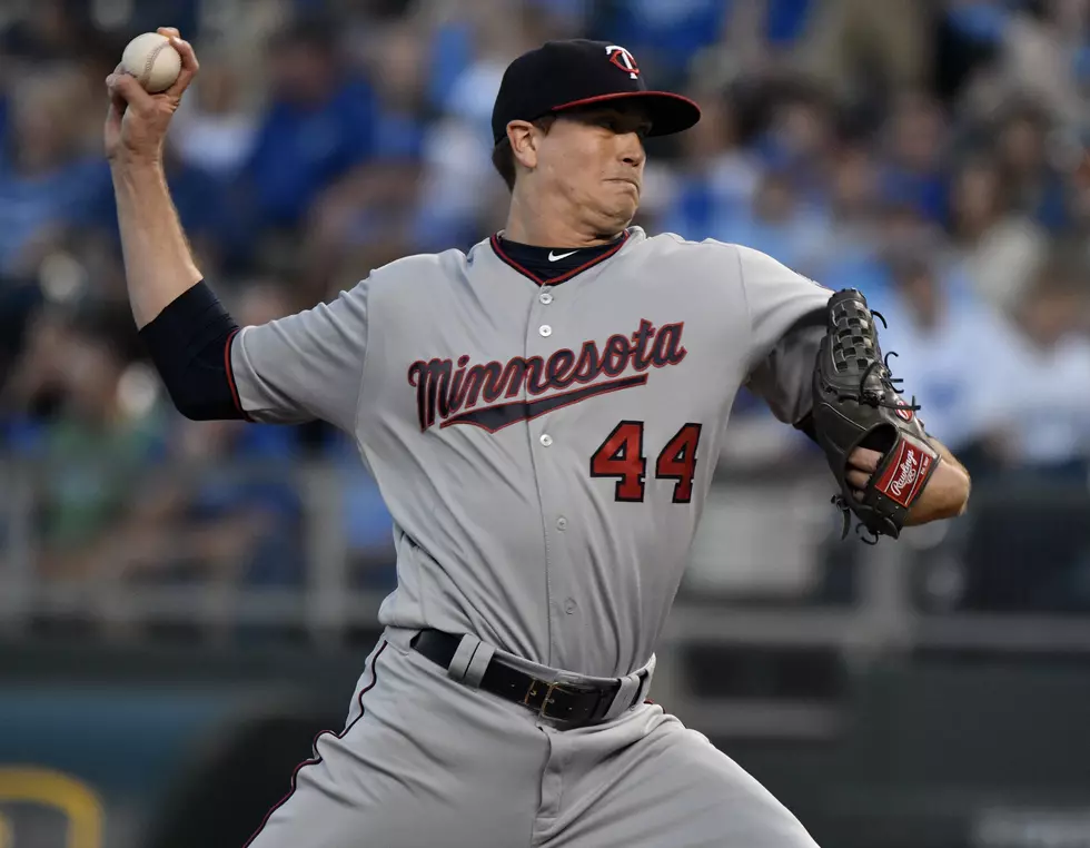 Gibson Wins 6th Straight as Twins Beat Detroit Again