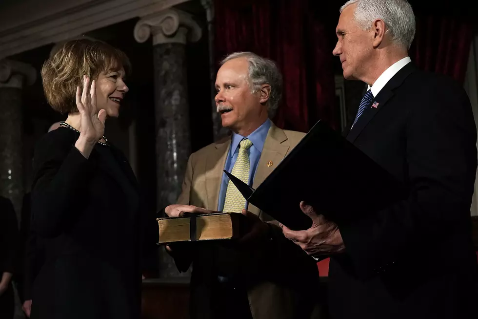 Mrs. Smith Goes to Washington