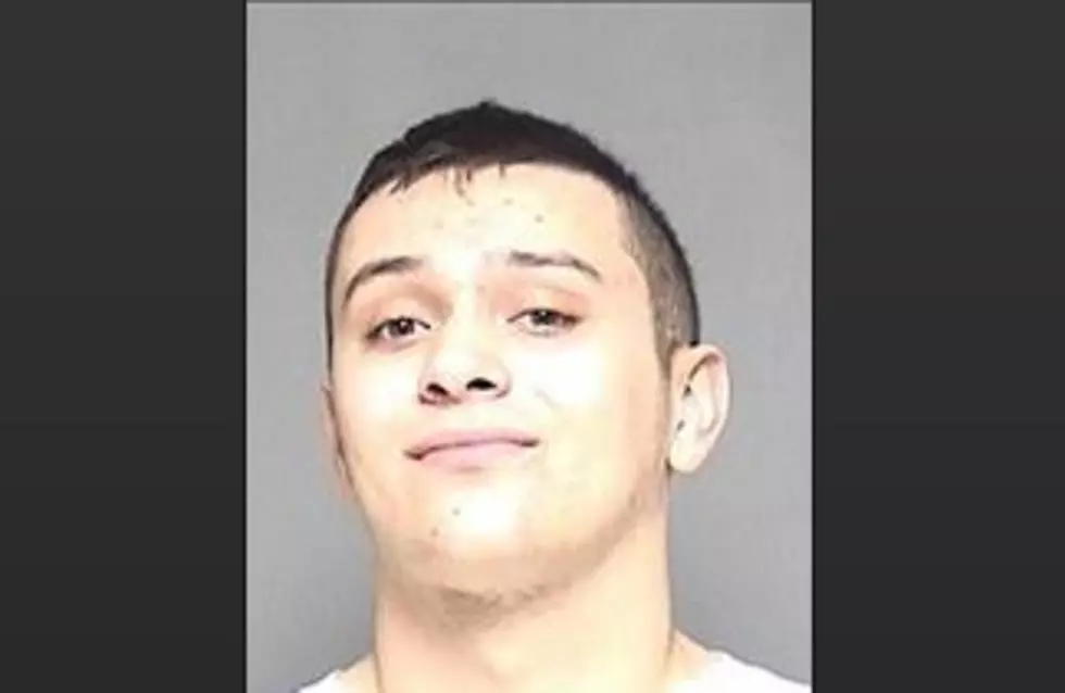 Off Duty Rochester Cop Helps Capture Armed Robbery Suspect