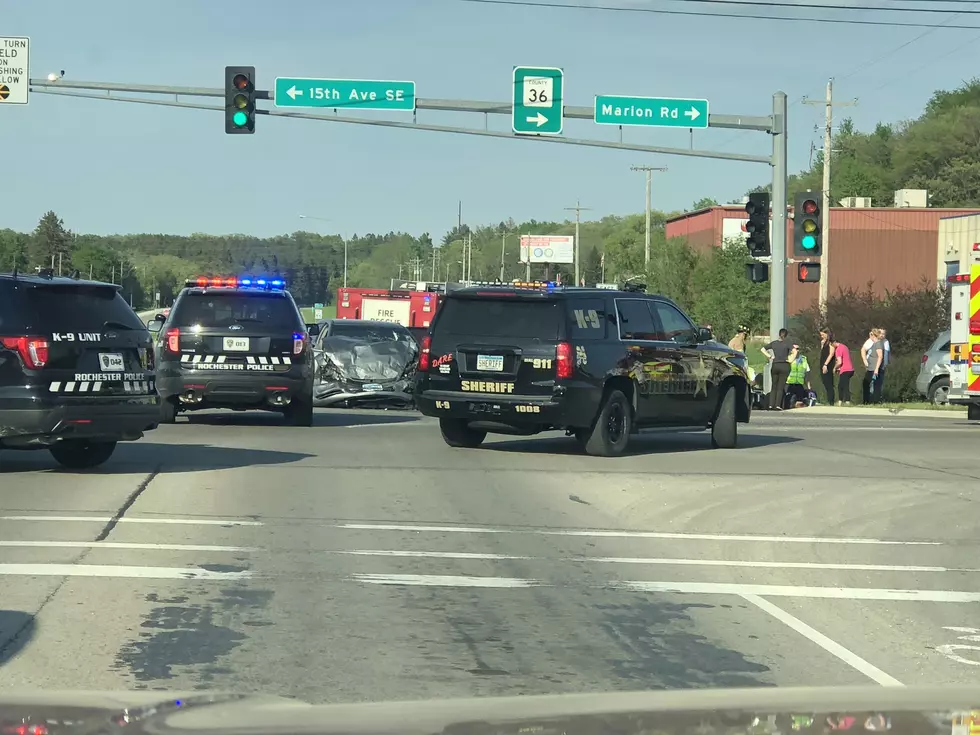 Four Hurt in Rochester Traffic Wreck