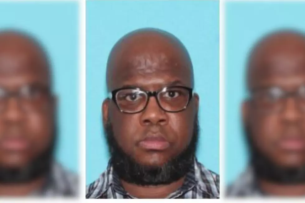 Rochester Police Seek Assistance in Locating Predatory Offender