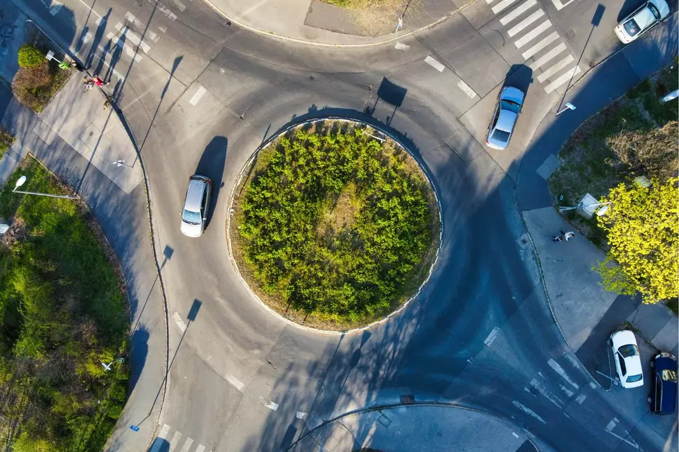 Rochester Needs a Roundabout At This Intersection – And Most Locals Agree